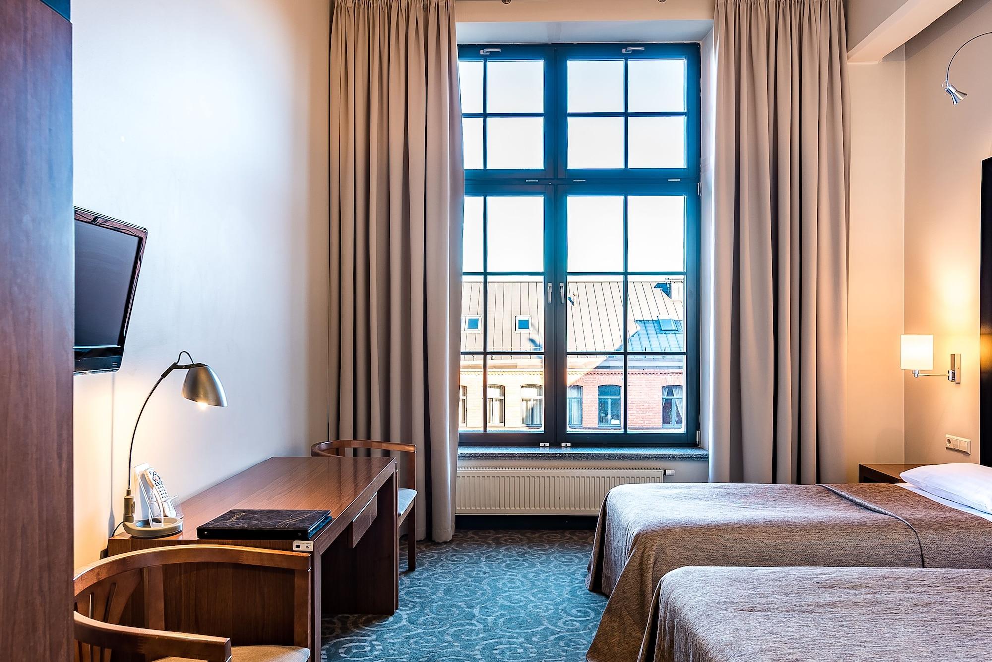 Victoria Hotel Каунас Екстер'єр фото