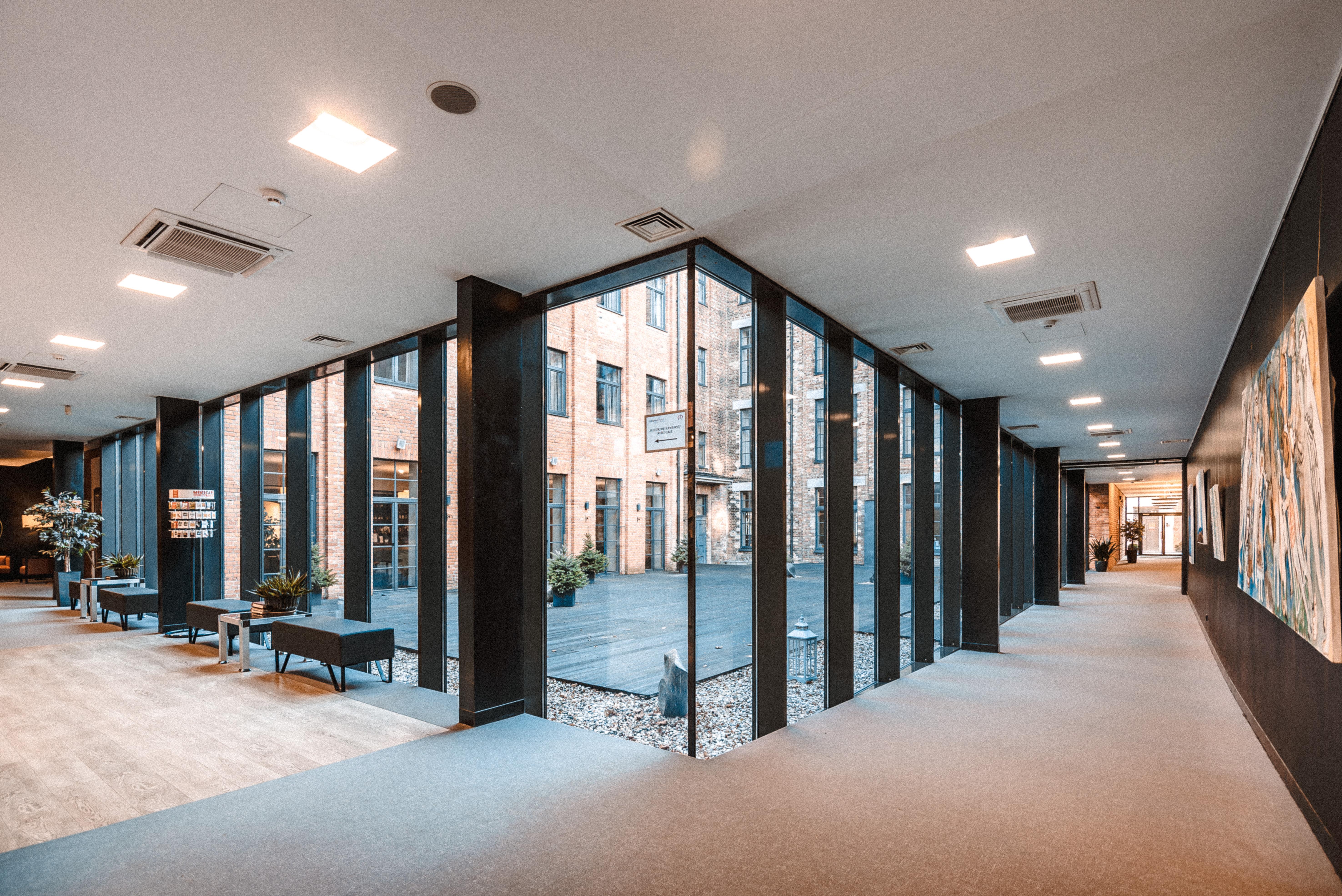 Victoria Hotel Каунас Екстер'єр фото