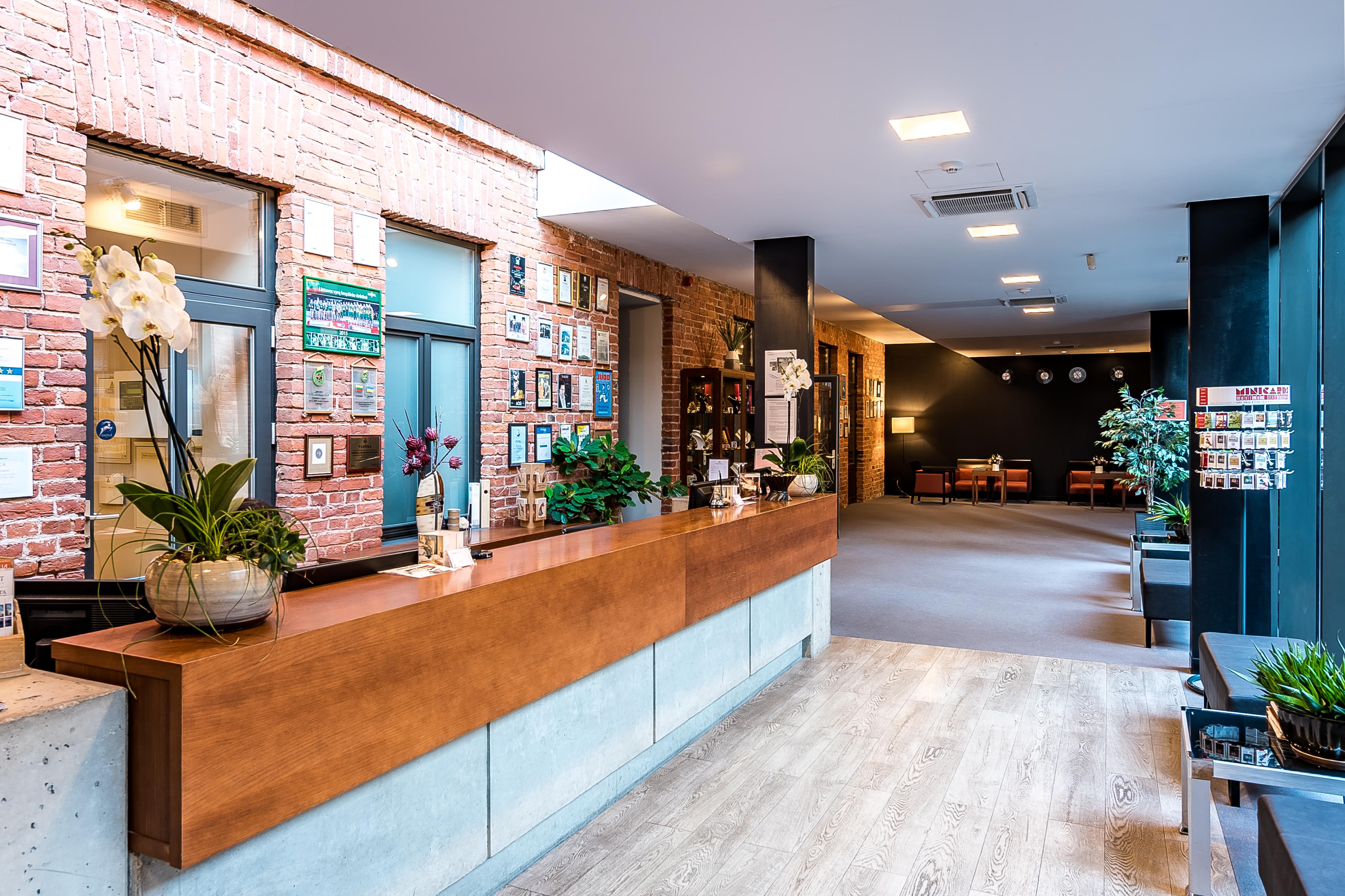 Victoria Hotel Каунас Екстер'єр фото
