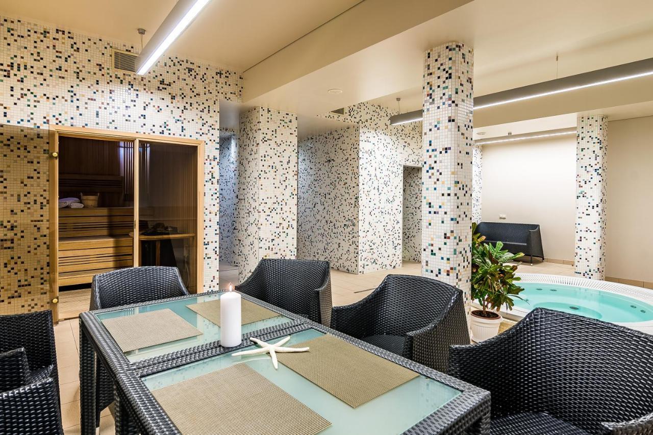 Victoria Hotel Каунас Екстер'єр фото