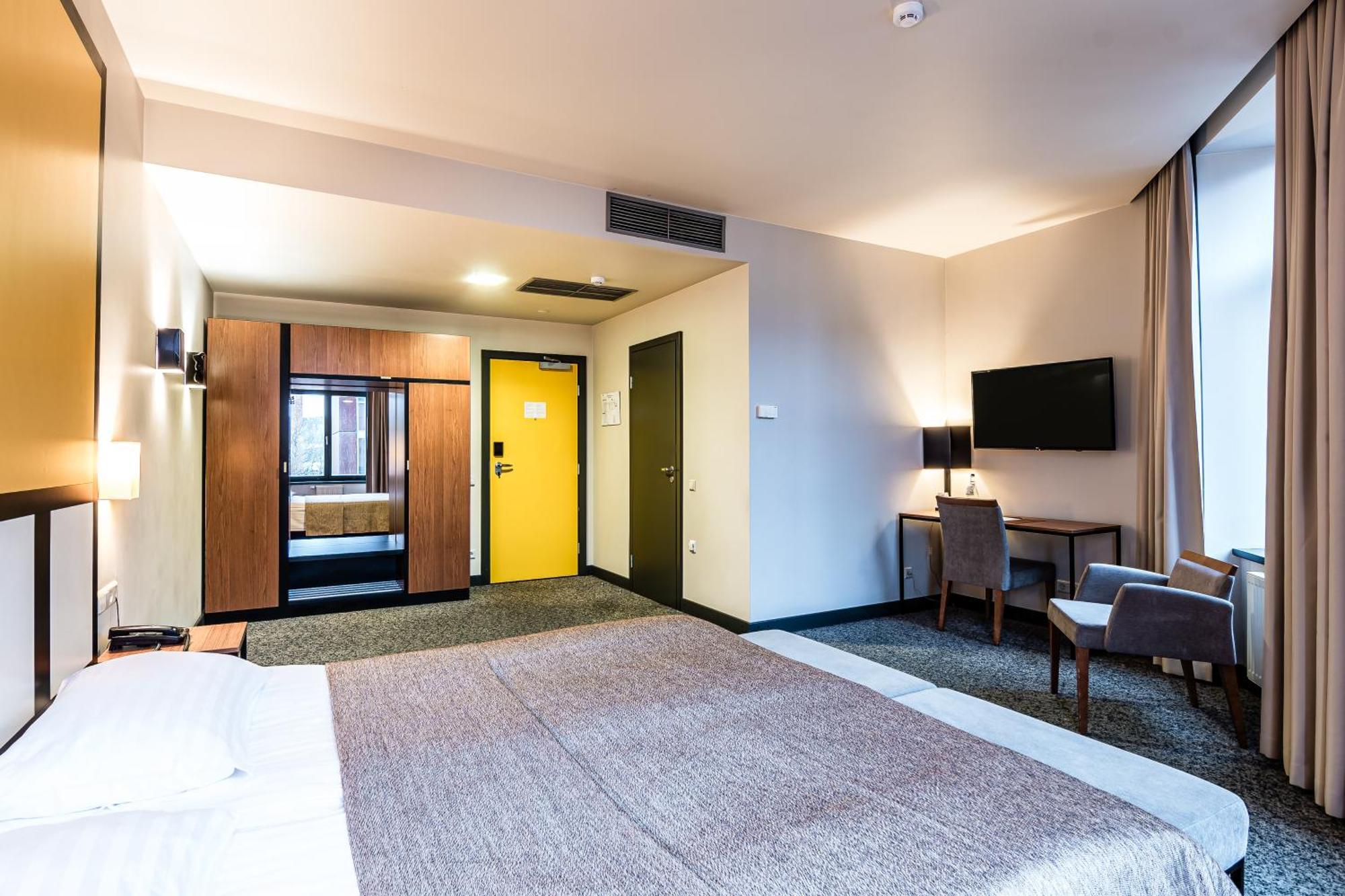 Victoria Hotel Каунас Екстер'єр фото