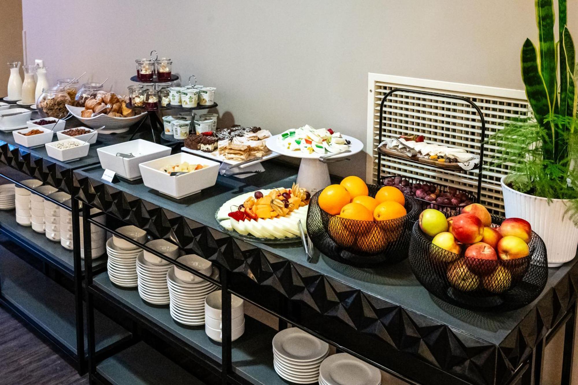 Victoria Hotel Каунас Екстер'єр фото
